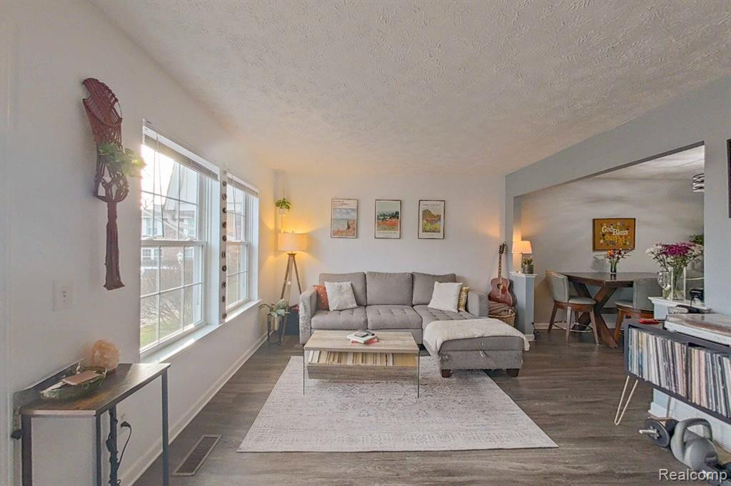6306 BEECHFIELD Drive, Lansing, MI 48911 — Photo 14