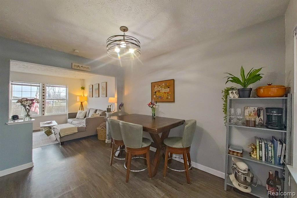 6306 BEECHFIELD Drive, Lansing, MI 48911 — Photo 16