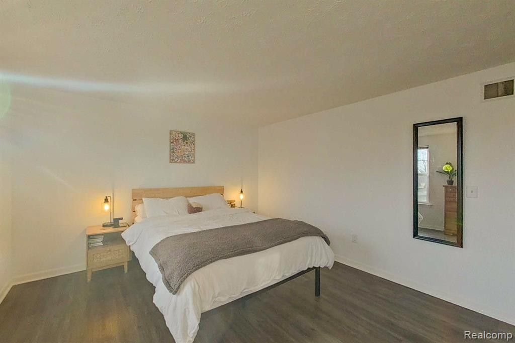 6306 BEECHFIELD Drive, Lansing, MI 48911 — Photo 23