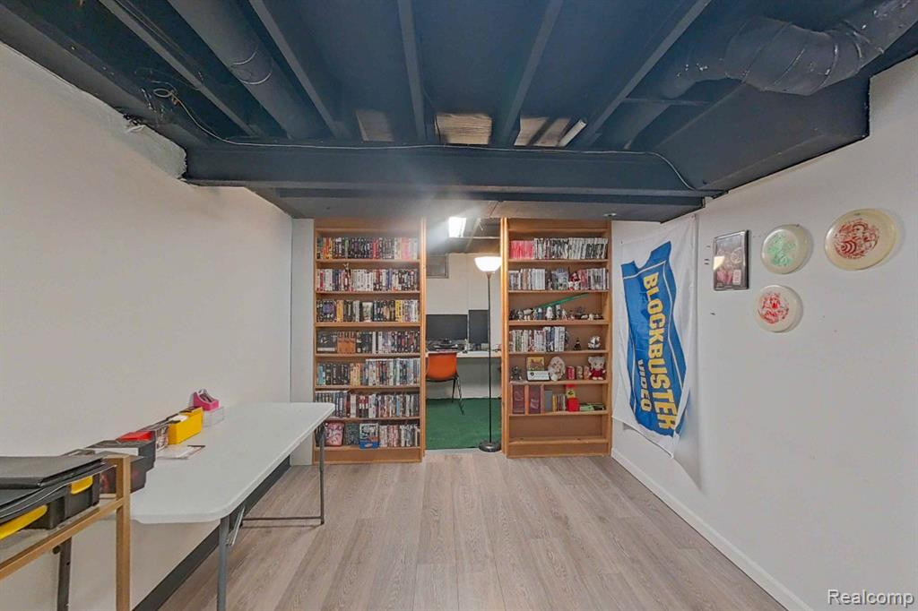 6306 BEECHFIELD Drive, Lansing, MI 48911 — Photo 31