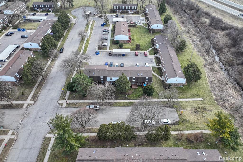 6306 BEECHFIELD Drive, Lansing, MI 48911 — Photo 41