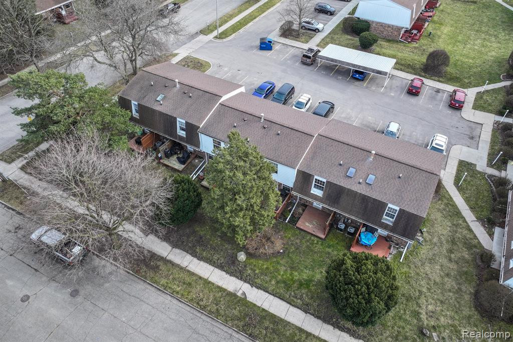 6306 BEECHFIELD Drive, Lansing, MI 48911 — Photo 42