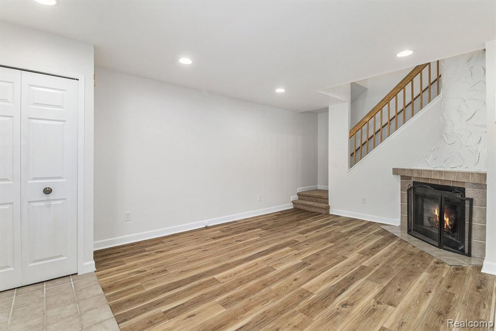 31216 COUNTRY, UNIT 215, Farmington Hills, MI 48331 — Photo 7
