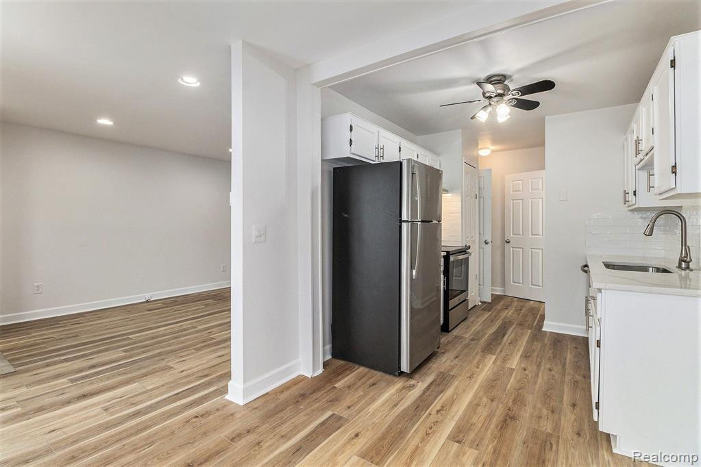31216 COUNTRY, UNIT 215, Farmington Hills, MI 48331 — Photo 11