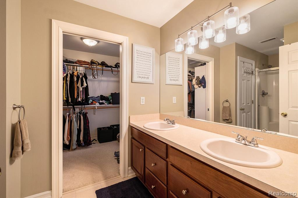 6382 ACORN Way, Linden, MI 48451 — Photo 13