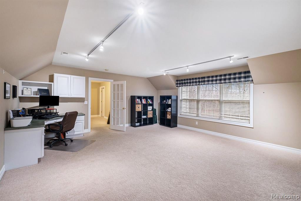 6382 ACORN Way, Linden, MI 48451 — Photo 15