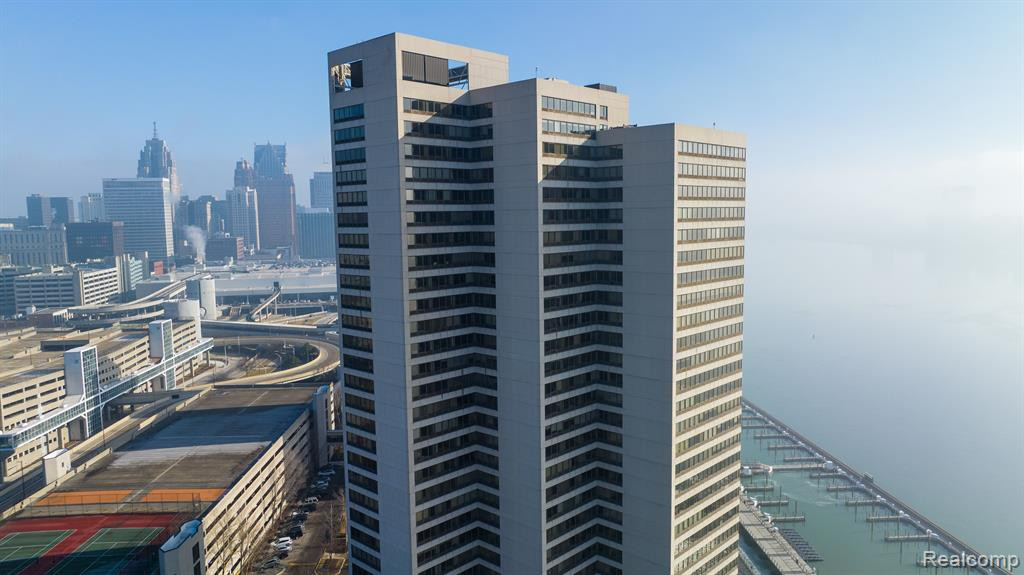 300 Riverfront Drive, 14-G, Detroit, MI 48226 — Photo 3