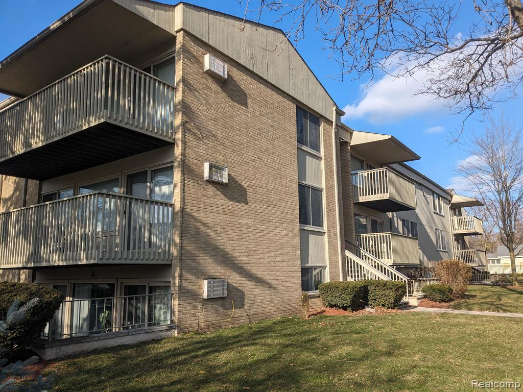 2313 PACKARD Street, A301, Ann Arbor, MI 48104 — Photo 5