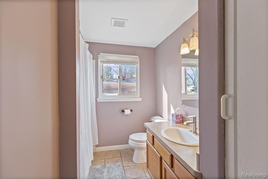 8712 HEATHER Drive, Ypsilanti, MI 48198 — Photo 21