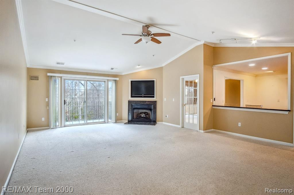 39686 ROCKCREST Lane, Northville, MI 48168 — Photo 2
