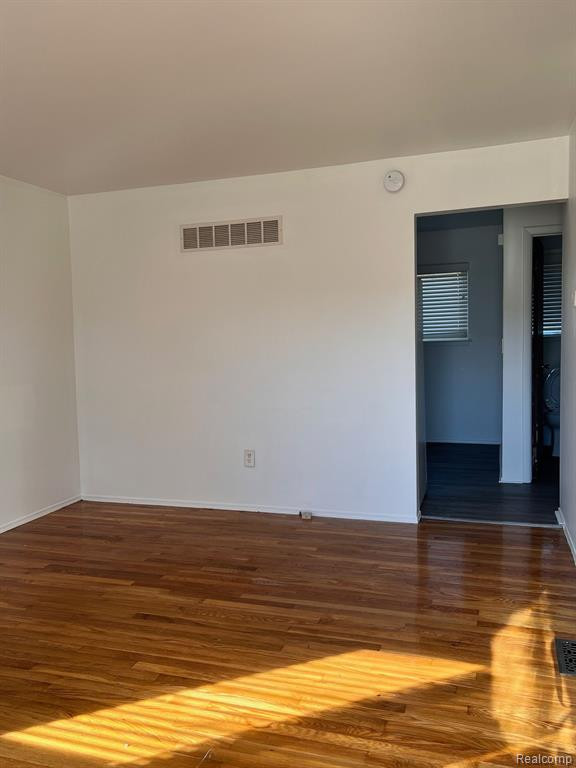 9766 Pine, Taylor, MI 48180 — Photo 3