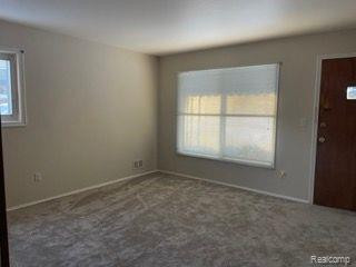4919 MCKINLEY Street, Dearborn Heights, MI 48125 — Photo 3