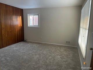 4919 MCKINLEY Street, Dearborn Heights, MI 48125 — Photo 4