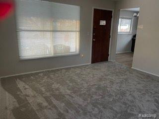 4919 MCKINLEY Street, Dearborn Heights, MI 48125 — Photo 5