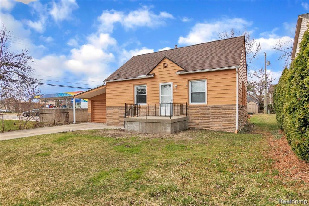 41 REGENTS Drive, Troy, MI 48084 — Photo 2