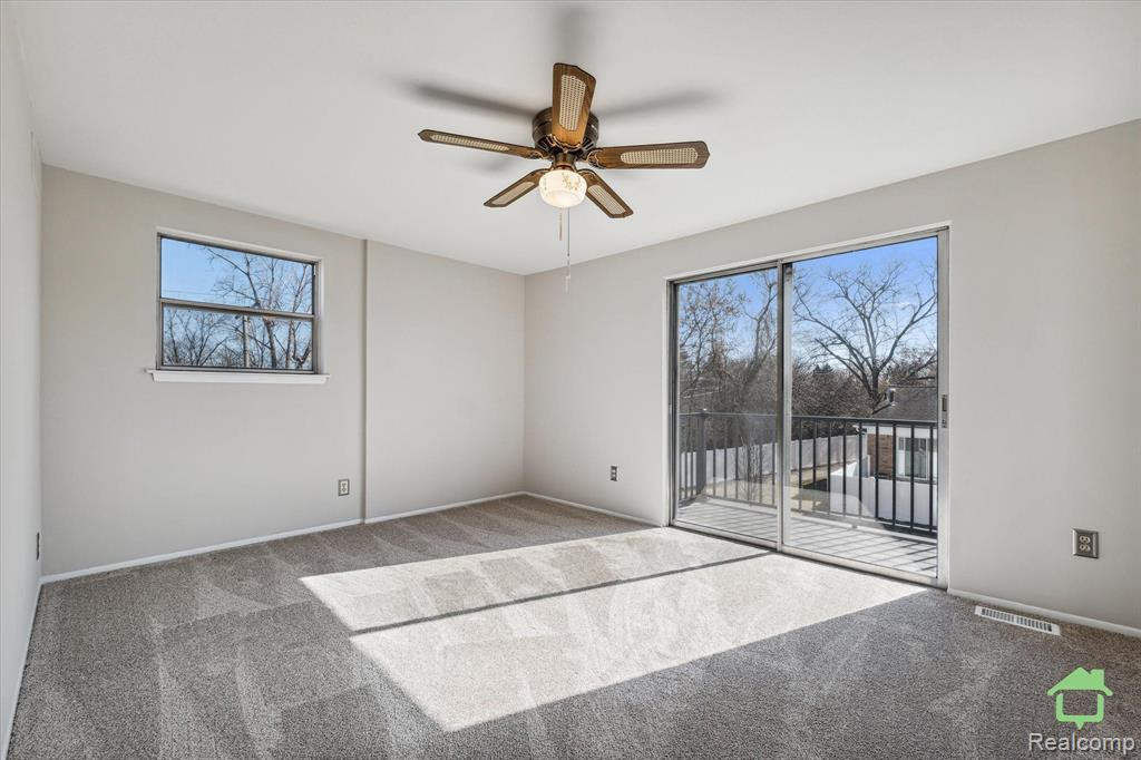 24514 Olde Orchard Street, Novi, MI — Photo 23
