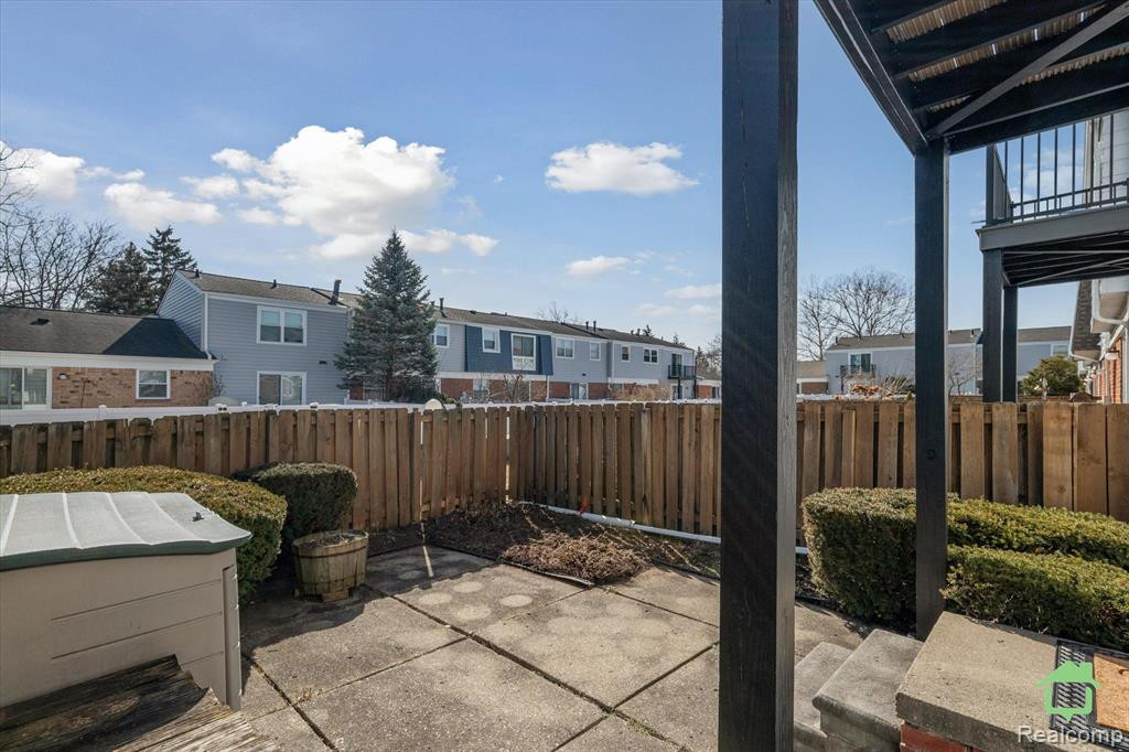 24514 Olde Orchard Street, Novi, MI — Photo 29