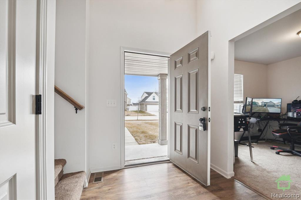 8238 Hudson Drive, Westland, MI — Photo 4