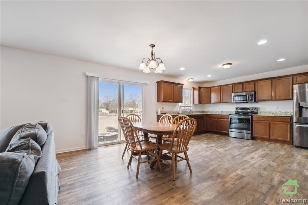 8238 Hudson Drive, Westland, MI — Photo 10
