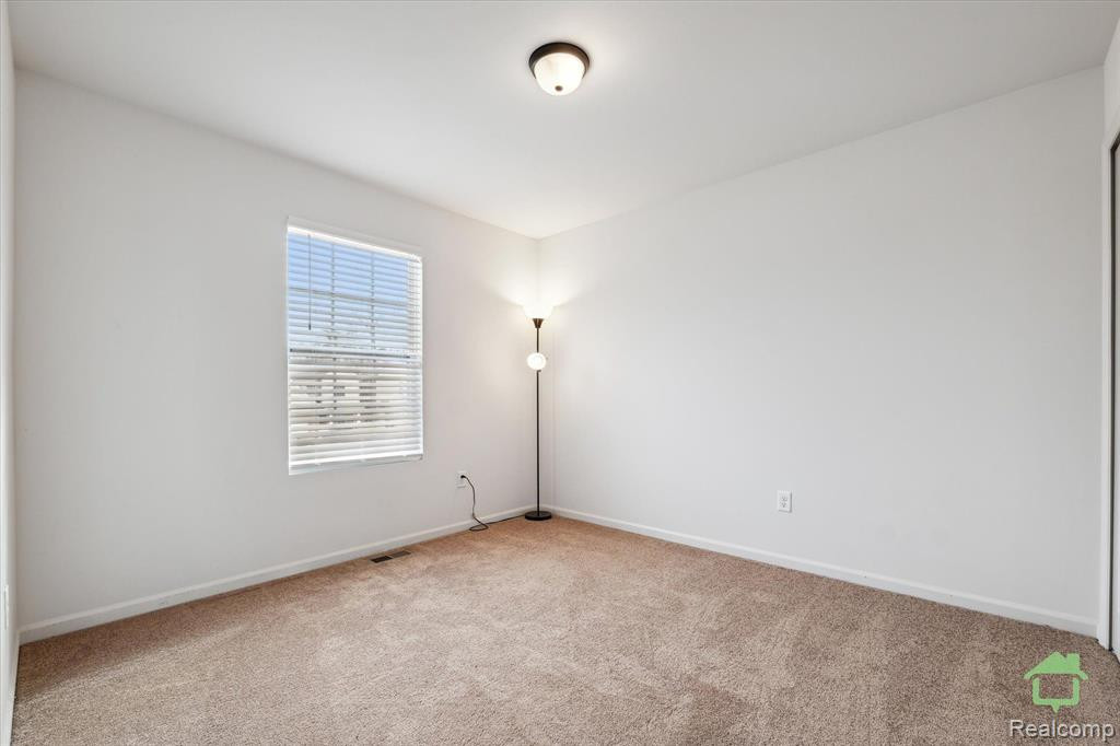 8238 Hudson Drive, Westland, MI — Photo 17