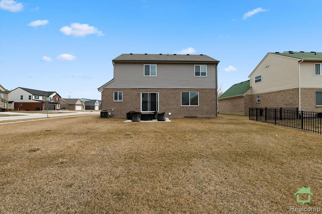 8238 Hudson Drive, Westland, MI — Photo 29