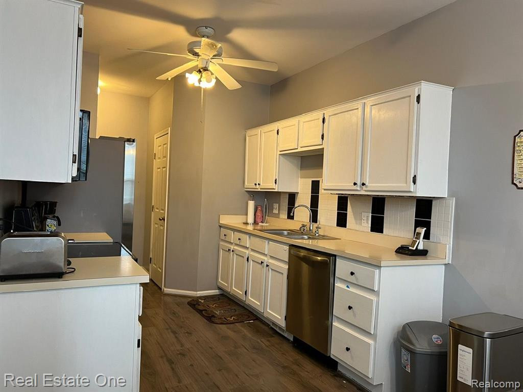 7318 Devonshire, West Bloomfield, MI — Photo 6