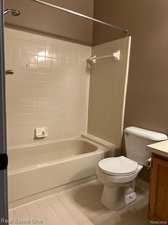 7318 Devonshire, West Bloomfield, MI — Photo 18