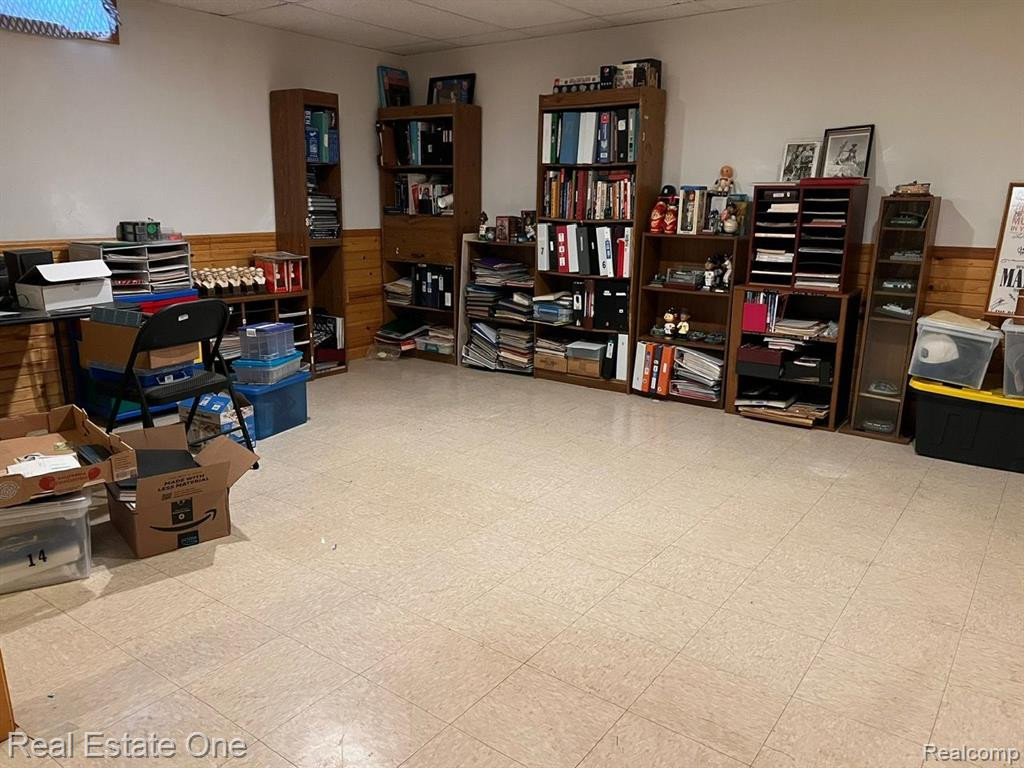 7318 Devonshire, West Bloomfield, MI — Photo 21