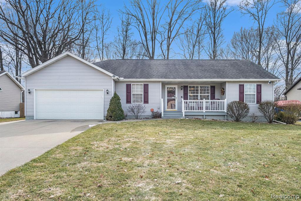 5387 WHEAT WAY Avenue, Swartz Creek, MI 48473 — front exterior