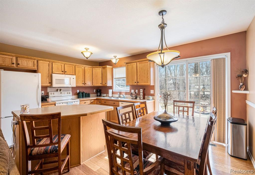 5387 WHEAT WAY Avenue, Swartz Creek, MI 48473 — Photo 7