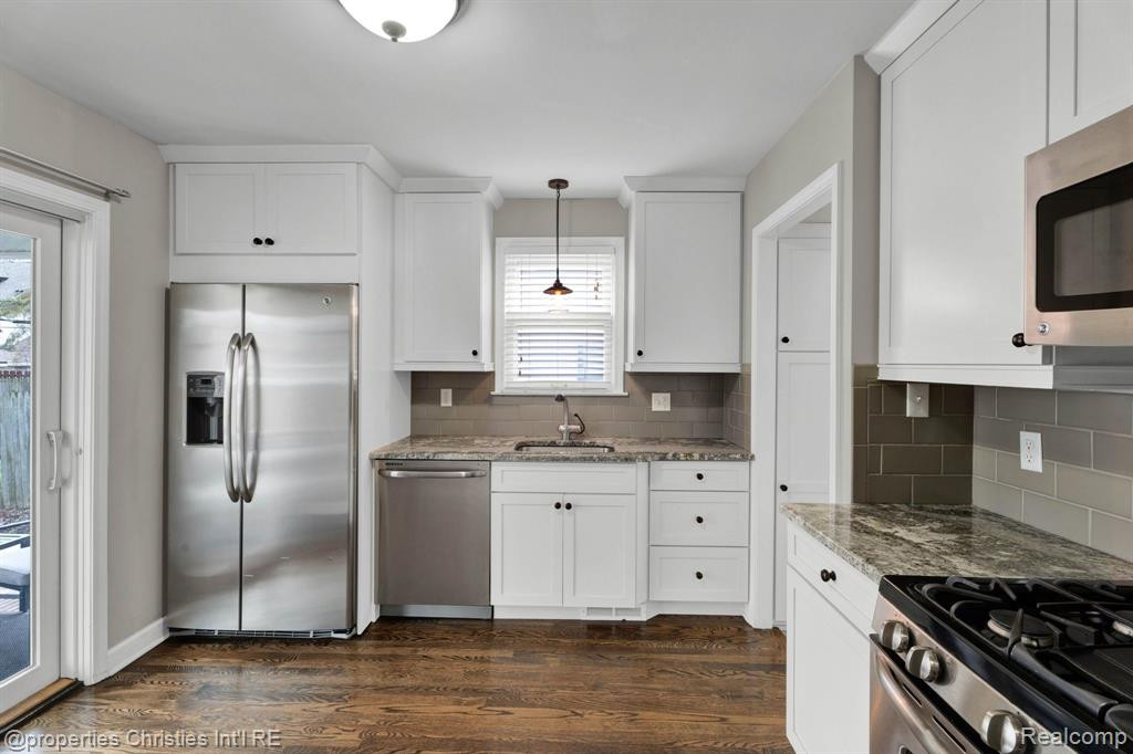 537 Bird Avenue, Birmingham, MI 48009 — Photo 9
