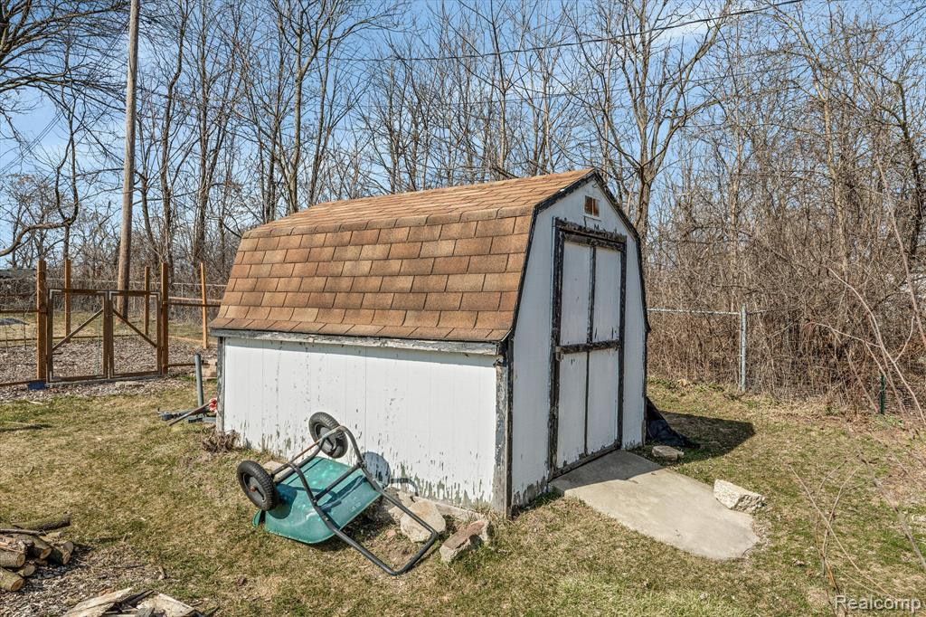 404 1ST Avenue, Ypsilanti, MI 48197 — Photo 31