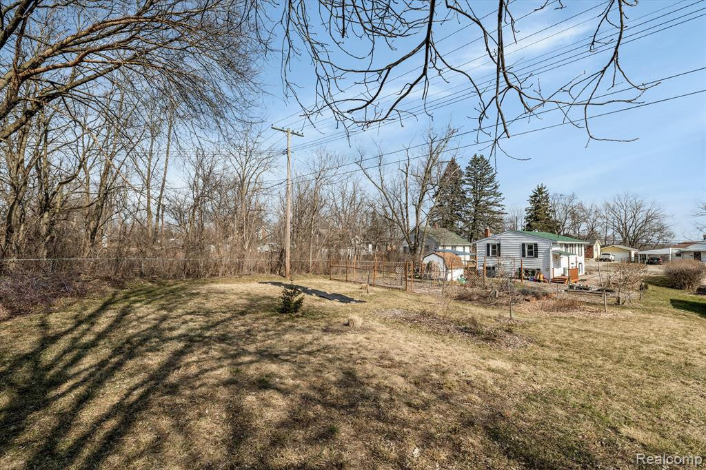 404 1ST Avenue, Ypsilanti, MI 48197 — Photo 32