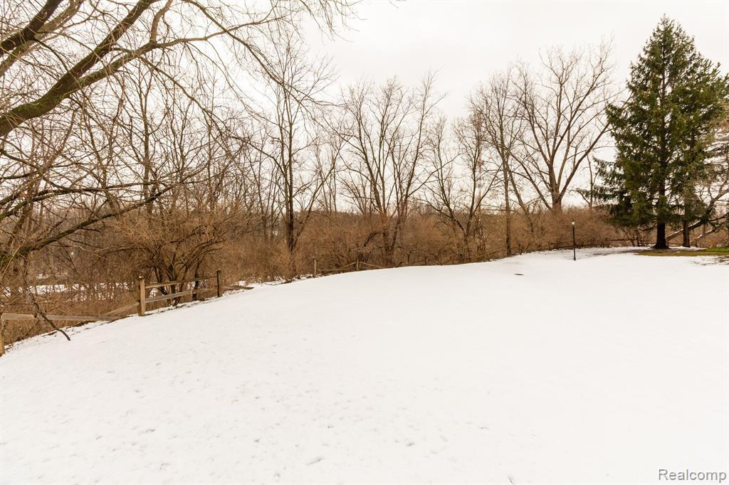 420 BALDWIN Avenue, 95, Rochester, MI 48307 — Photo 6