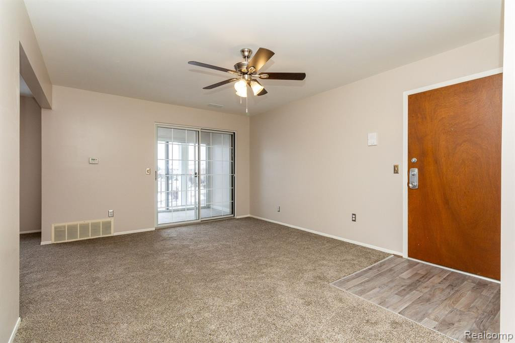 420 BALDWIN Avenue, 95, Rochester, MI 48307 — Photo 8