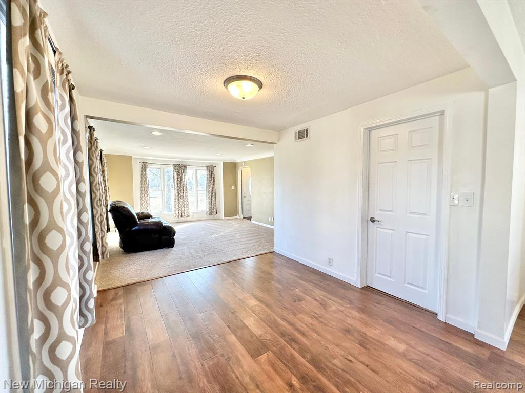 4036 W WILSON Road, Clio, MI 48420 — Photo 17