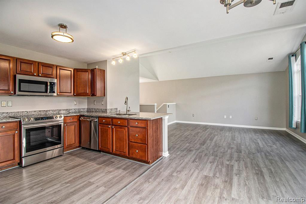 4226 ELIZABETH Avenue, Canton, MI 48188 — Photo 10