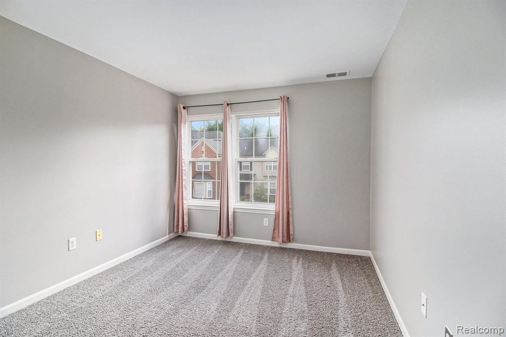 4226 ELIZABETH Avenue, Canton, MI 48188 — Photo 18