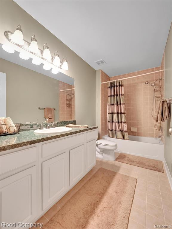 698 W BLUFF, Rochester Hills, MI 48307 — Photo 26