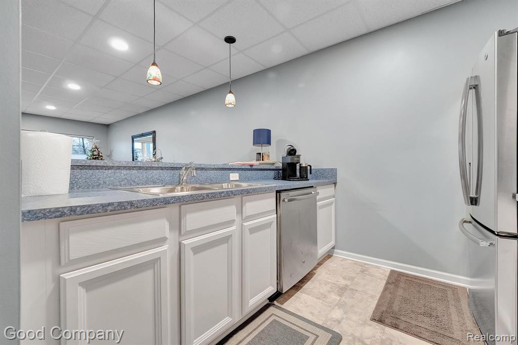 698 W BLUFF, Rochester Hills, MI 48307 — Photo 30