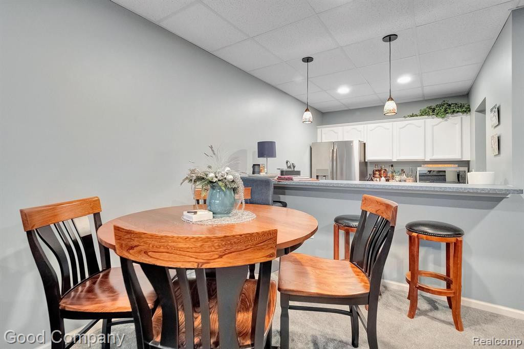 698 W BLUFF, Rochester Hills, MI 48307 — Photo 33