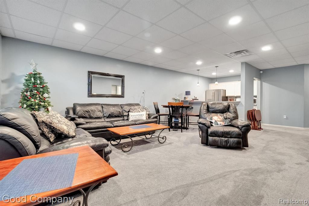 698 W BLUFF, Rochester Hills, MI 48307 — Photo 35