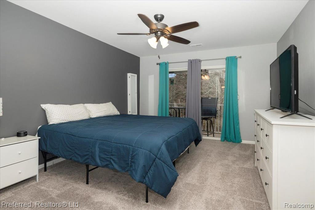 4211 Berkeley Avenue, Canton, MI 48188 — Photo 12