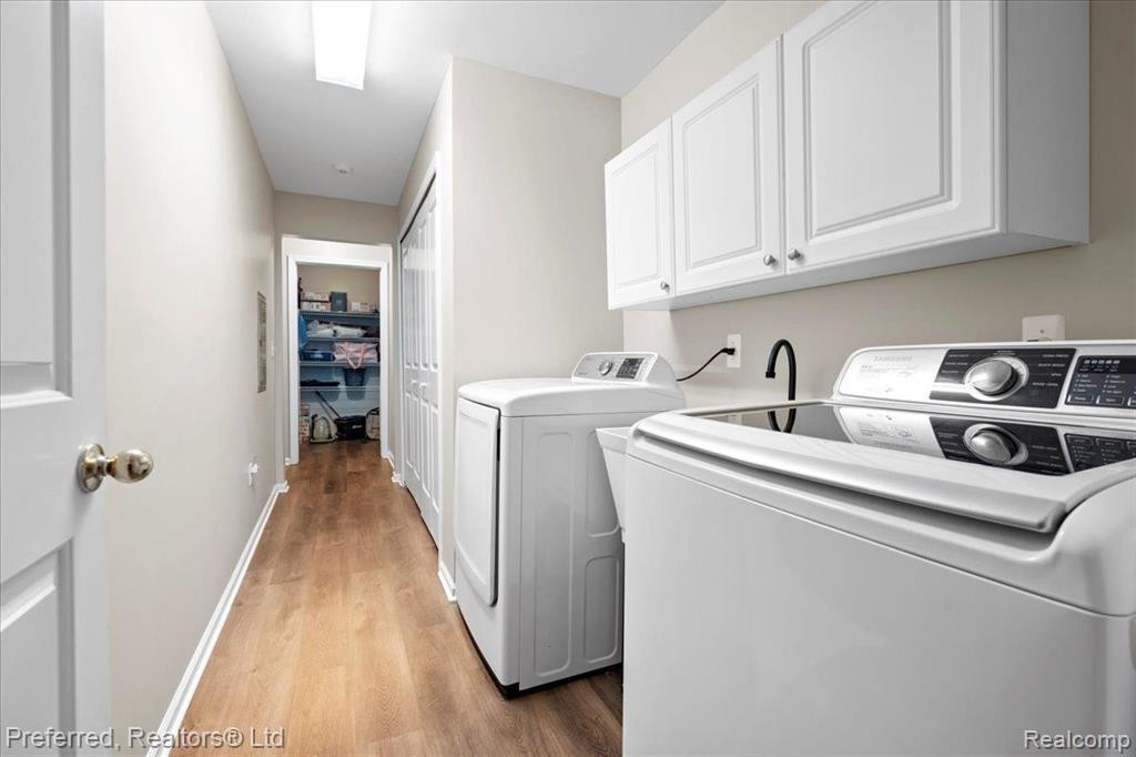 4211 Berkeley Avenue, Canton, MI 48188 — Photo 19