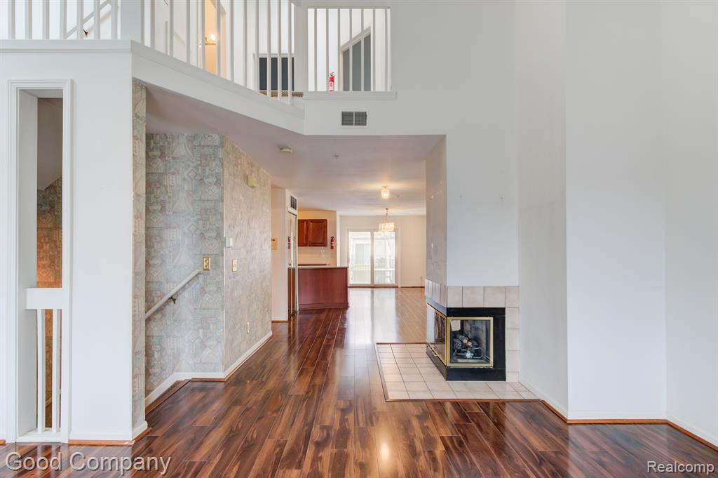 1719 CAMPAU FARMS Circle, 38, Detroit, MI 48207 — Photo 6