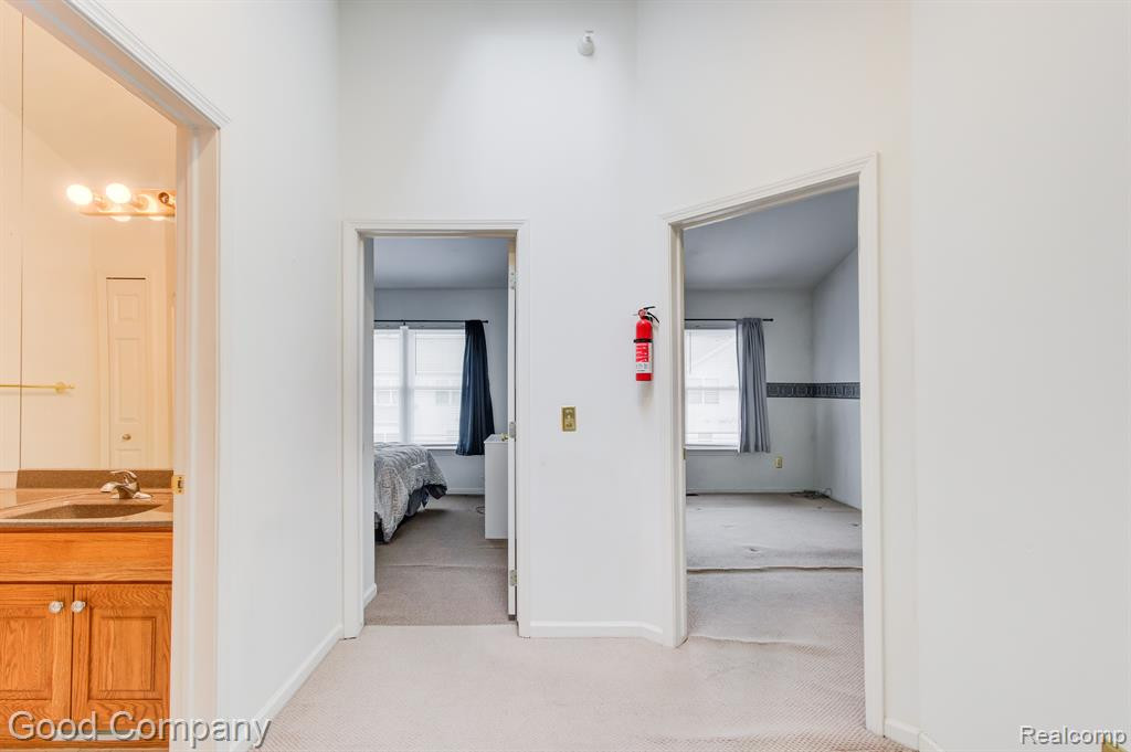 1719 CAMPAU FARMS Circle, 38, Detroit, MI 48207 — Photo 19