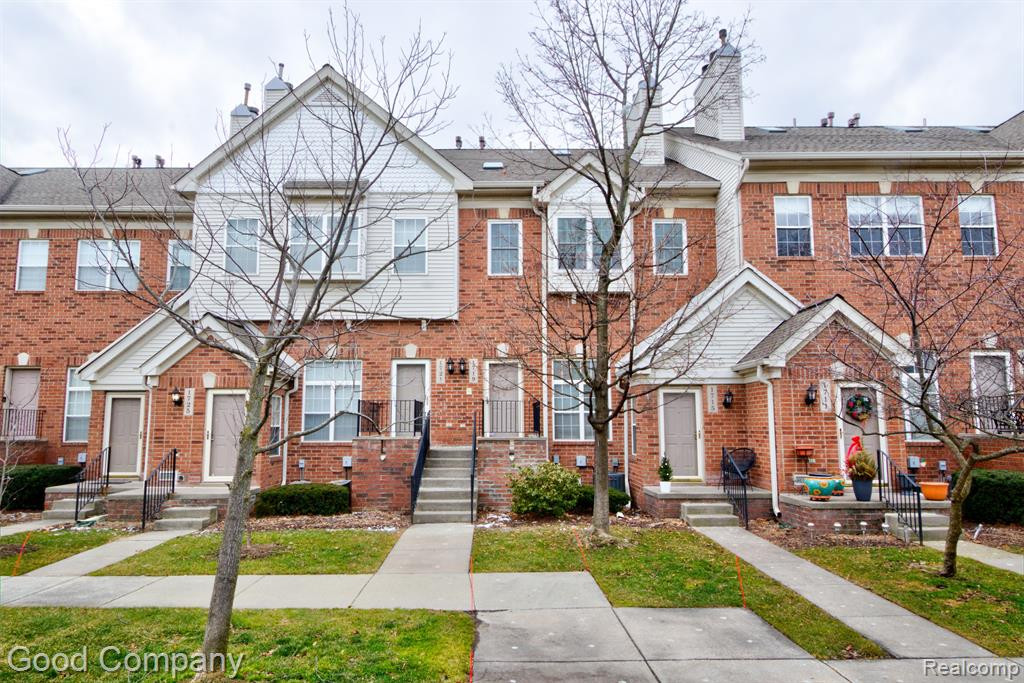 1719 CAMPAU FARMS Circle, 38, Detroit, MI 48207 — Photo 30