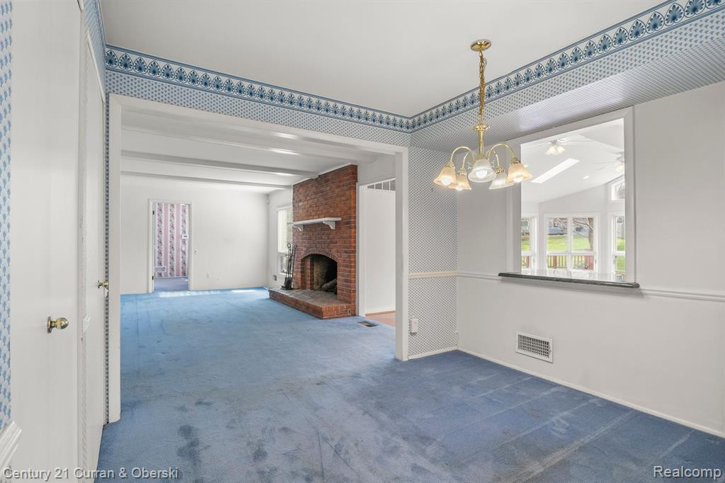 764 FOX RIVER Drive, Bloomfield Hills, MI 48304 — Photo 13