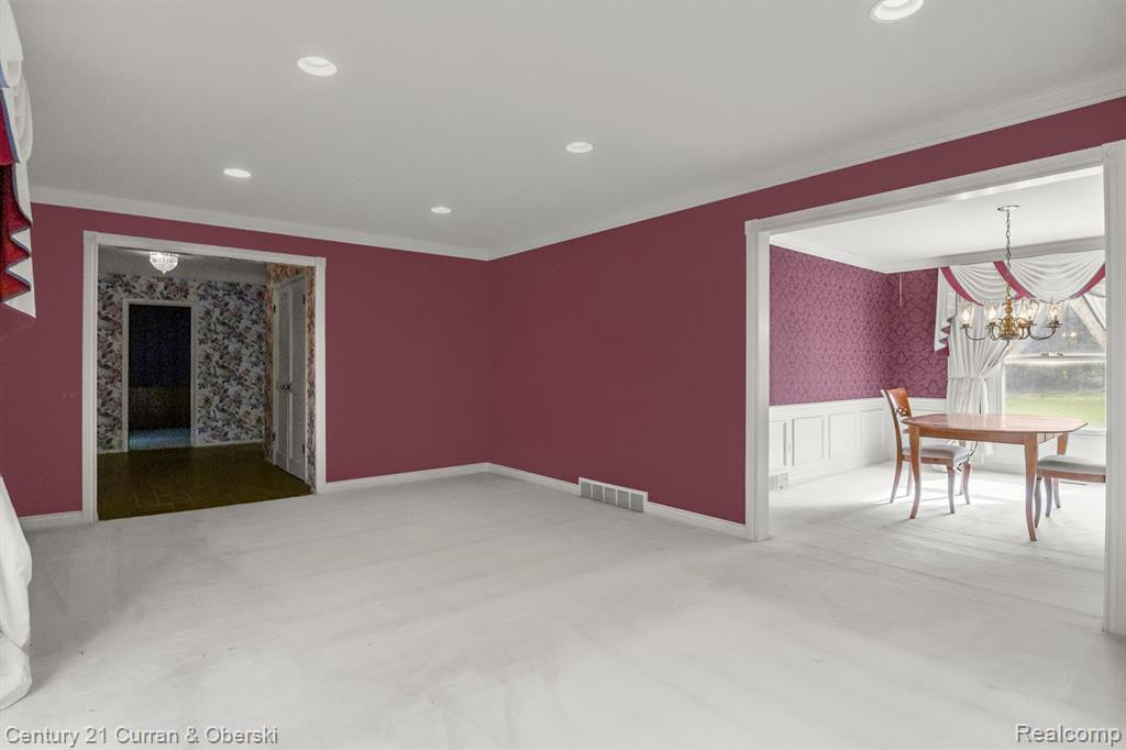 764 FOX RIVER Drive, Bloomfield Hills, MI 48304 — Photo 20