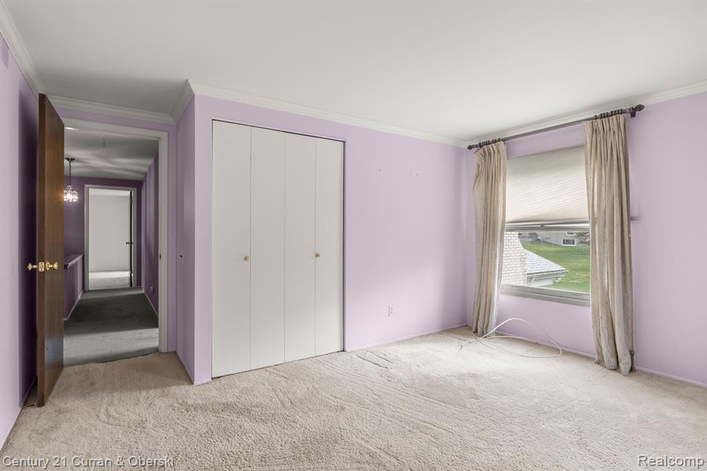 764 FOX RIVER Drive, Bloomfield Hills, MI 48304 — Photo 33